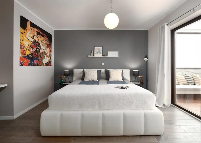 Villa Carla With Garden